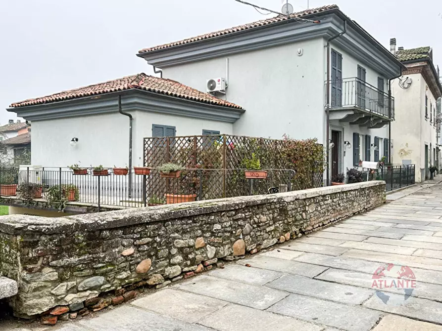 Immagine 36 di Villa in vendita  in Via Vittorio Emanuele II a Strevi