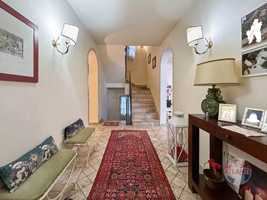 Immagine 5 di Villa in vendita  in Via Vittorio Emanuele II a Strevi