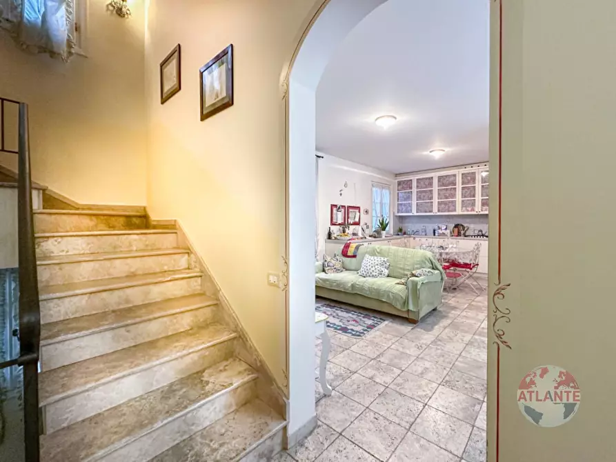 Immagine 7 di Villa in vendita  in Via Vittorio Emanuele II a Strevi