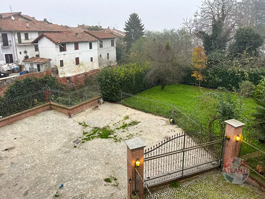 Immagine 16 di Villa in vendita  in Via Vittorio Emanuele II a Strevi