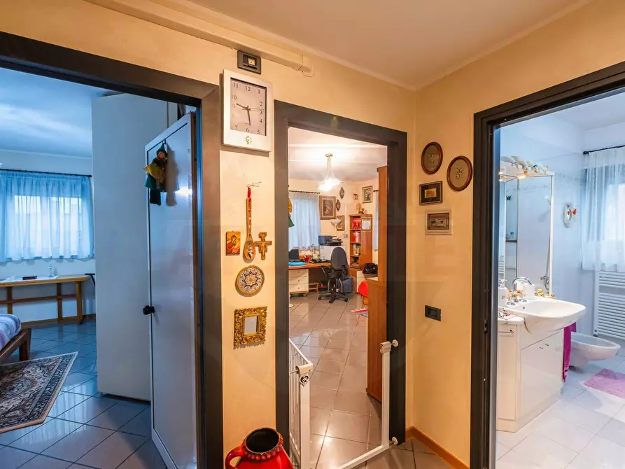 Immagine 19 di Appartamento in vendita  in via Fornaci a Iseo