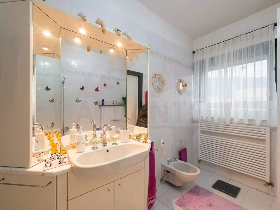 Immagine 32 di Appartamento in vendita  in via Fornaci a Iseo