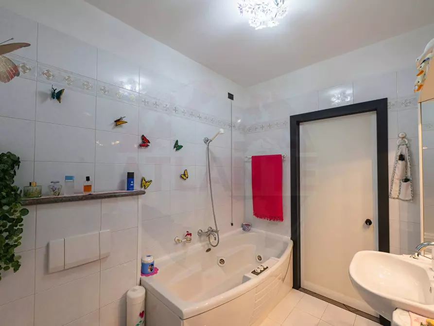 Immagine 33 di Appartamento in vendita  in via Fornaci a Iseo