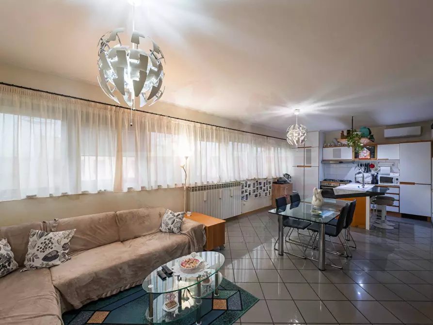 Immagine 9 di Appartamento in vendita  in via Fornaci a Iseo