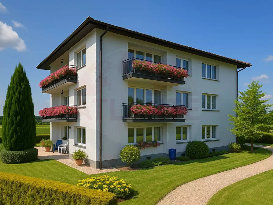 Immagine 21 di Appartamento in vendita  in Largo C. Cattaneo 36 a Adro