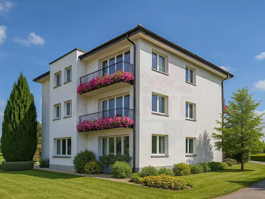 Immagine 4 di Appartamento in vendita  in Largo C. Cattaneo 36 a Adro