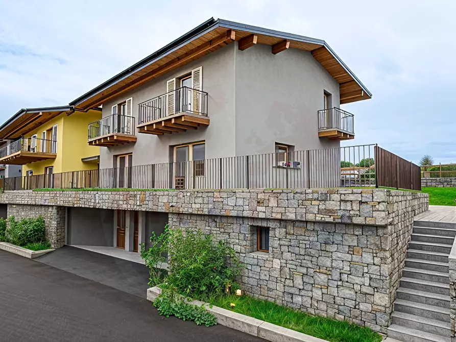 Immagine 2 di Casa semindipendente in vendita  in via Valurbes a Cimbergo