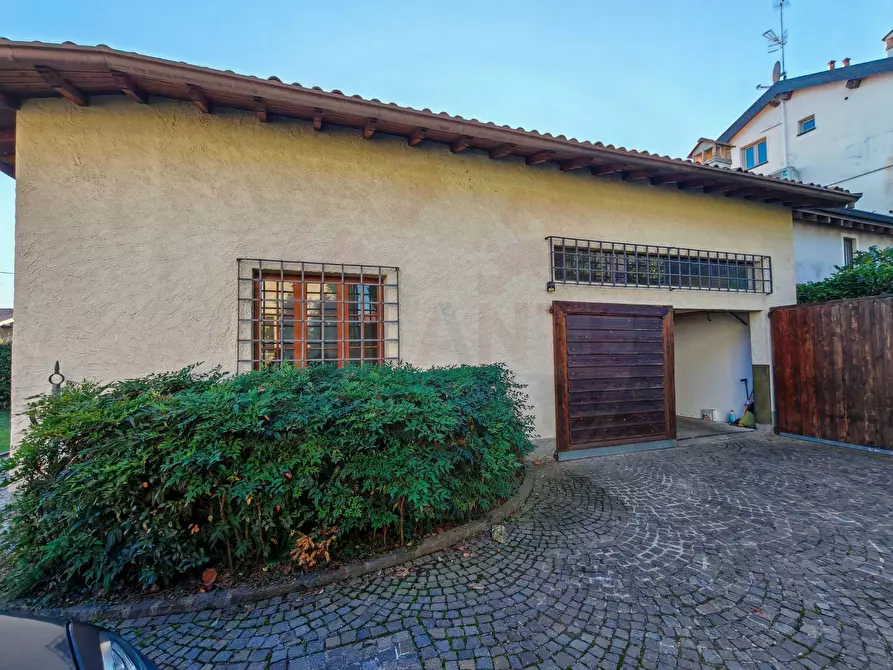 Immagine 19 di Villa in vendita  in via Padania a Angolo Terme