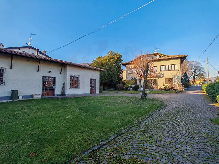 Immagine 18 di Villa in vendita  in via Padania a Angolo Terme