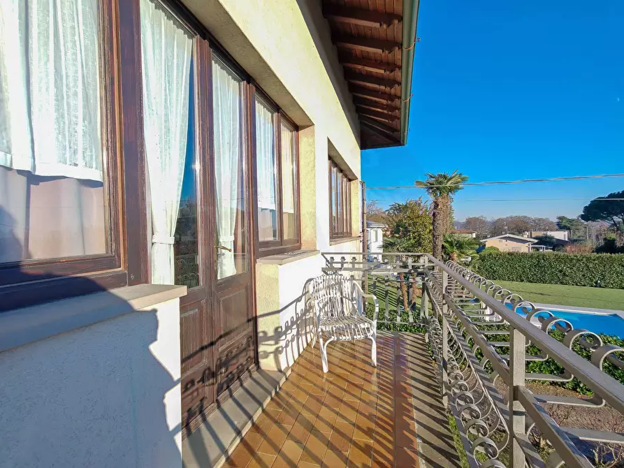 Immagine 31 di Villa in vendita  in via Padania a Angolo Terme