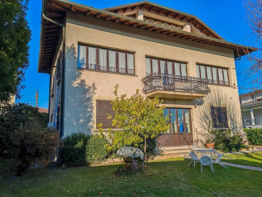 Immagine 2 di Villa in vendita  in via Padania a Angolo Terme