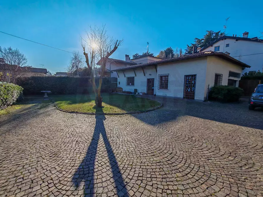 Immagine 23 di Villa in vendita  in via Padania a Angolo Terme