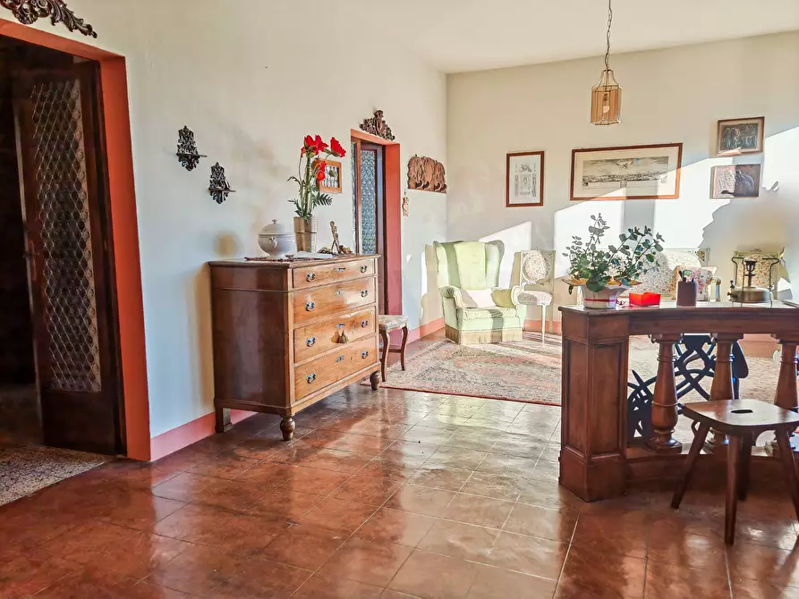 Immagine 25 di Villa in vendita  in via Padania a Angolo Terme