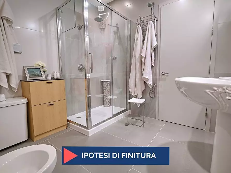 Immagine 11 di Villa in vendita  in via Padania a Angolo Terme