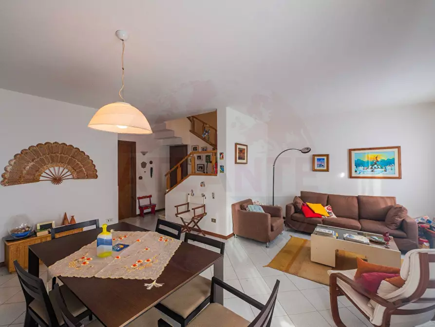 Immagine 99 di Casa semindipendente in vendita  in Via Burago 10 a Salò