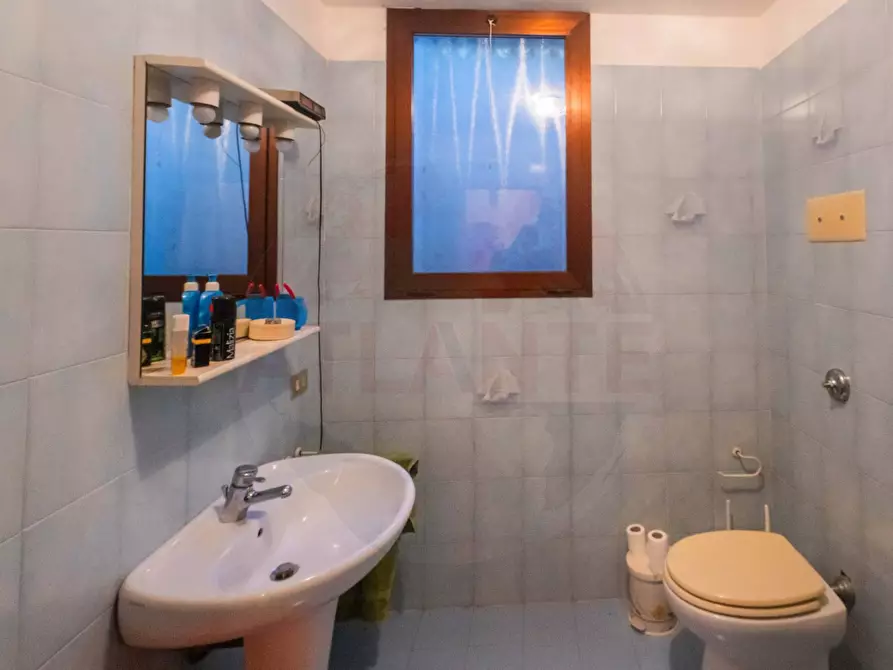 Immagine 153 di Casa semindipendente in vendita  in Via Burago 10 a Salò