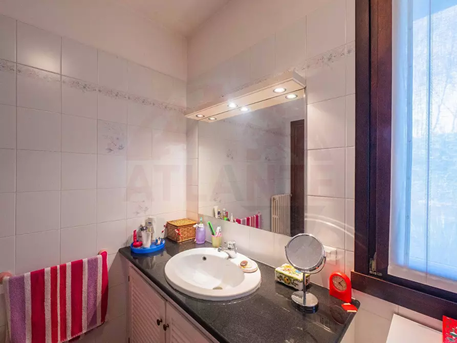 Immagine 44 di Casa semindipendente in vendita  in Via Burago 10 a Salò