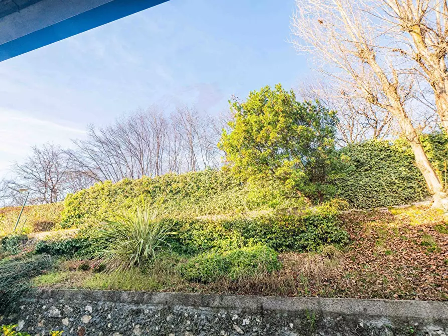 Immagine 75 di Casa semindipendente in vendita  in Via Burago 10 a Salò