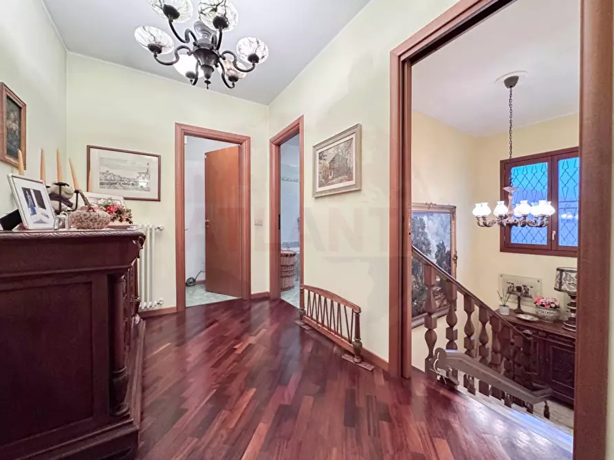 Immagine 41 di Villa in vendita  in Regione Scandolisio a Monastero Bormida