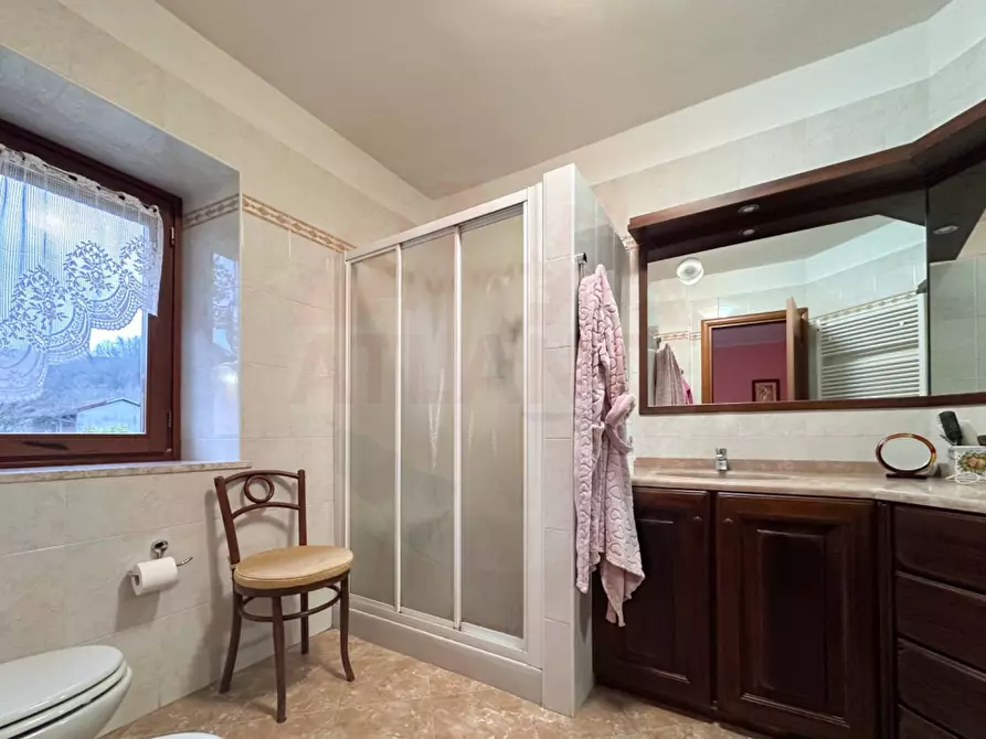 Immagine 56 di Villa in vendita  in Regione Scandolisio a Monastero Bormida