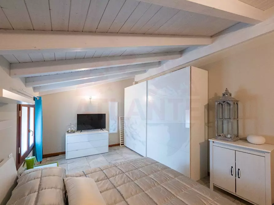 Immagine 36 di Villetta a schiera in vendita  in Via Teresio Olivetti 14 a Castenedolo