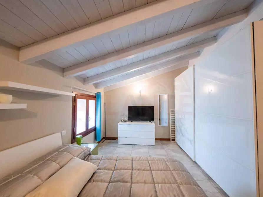 Immagine 37 di Villetta a schiera in vendita  in Via Teresio Olivetti 14 a Castenedolo