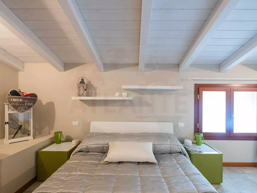 Immagine 38 di Villetta a schiera in vendita  in Via Teresio Olivetti 14 a Castenedolo