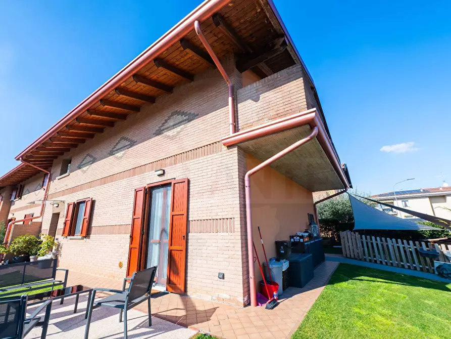 Immagine 49 di Villetta a schiera in vendita  in Via Teresio Olivetti 14 a Castenedolo