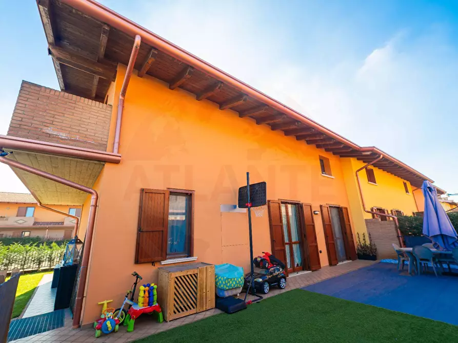 Immagine 50 di Villetta a schiera in vendita  in Via Teresio Olivetti 14 a Castenedolo