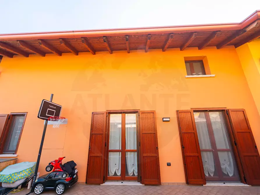Immagine 54 di Villetta a schiera in vendita  in Via Teresio Olivetti 14 a Castenedolo