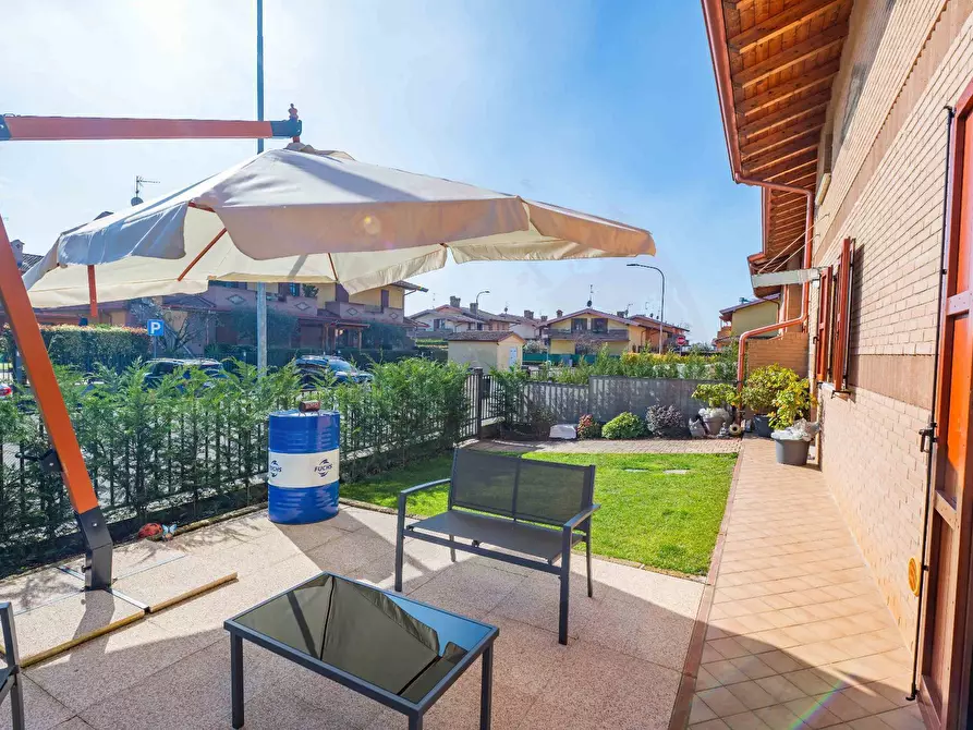 Immagine 60 di Villetta a schiera in vendita  in Via Teresio Olivetti 14 a Castenedolo