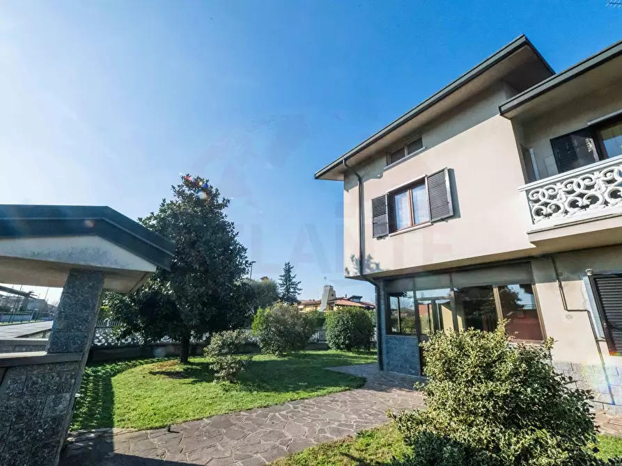 Immagine 97 di Villa in vendita  in Via Papa Giovanni 23 14 a Bariano