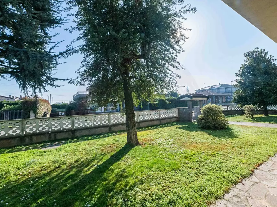 Immagine 105 di Villa in vendita  in Via Papa Giovanni 23 14 a Bariano