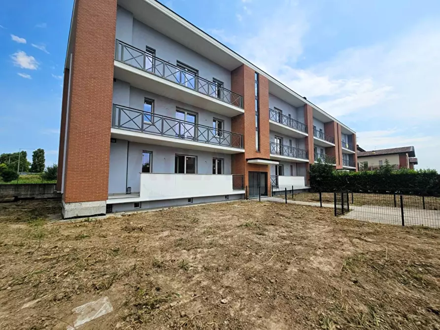 Immagine 6 di Appartamento in vendita  in Via Madre Teresa di Calcutta snc a Fara Olivana Con Sola