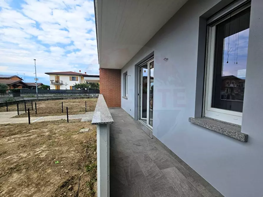 Immagine 9 di Appartamento in vendita  in Via Madre Teresa di Calcutta snc a Fara Olivana Con Sola