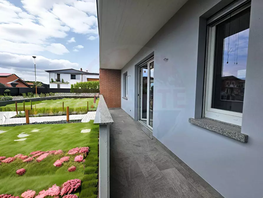 Immagine 22 di Appartamento in vendita  in Via Madre Teresa di Calcutta snc a Fara Olivana Con Sola