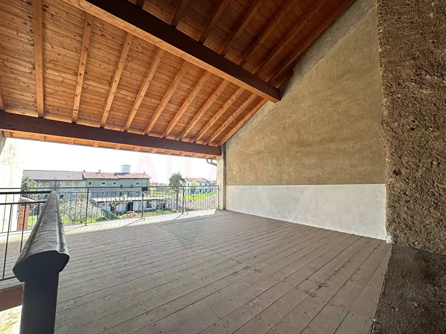 Immagine 31 di Rustico / casale in vendita  in VIA TITO SPERI a Rovato