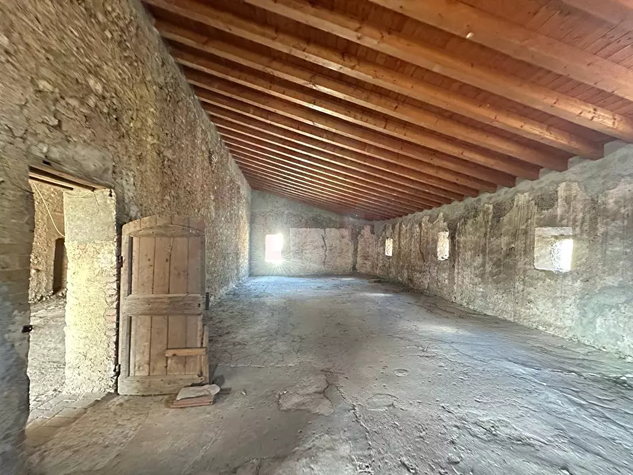 Immagine 33 di Rustico / casale in vendita  in VIA TITO SPERI a Rovato