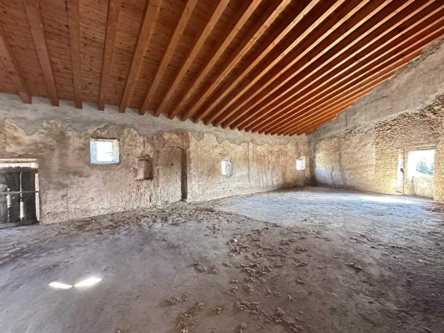 Immagine 35 di Rustico / casale in vendita  in VIA TITO SPERI a Rovato