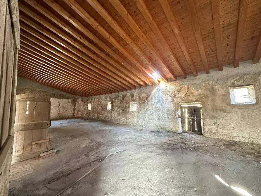 Immagine 36 di Rustico / casale in vendita  in VIA TITO SPERI a Rovato