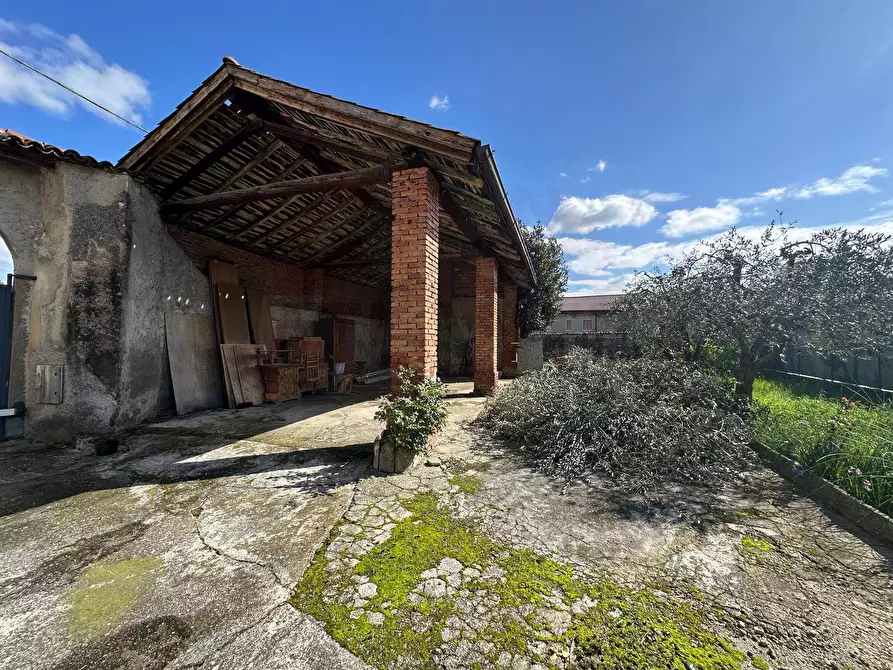 Immagine 37 di Rustico / casale in vendita  in VIA TITO SPERI a Rovato