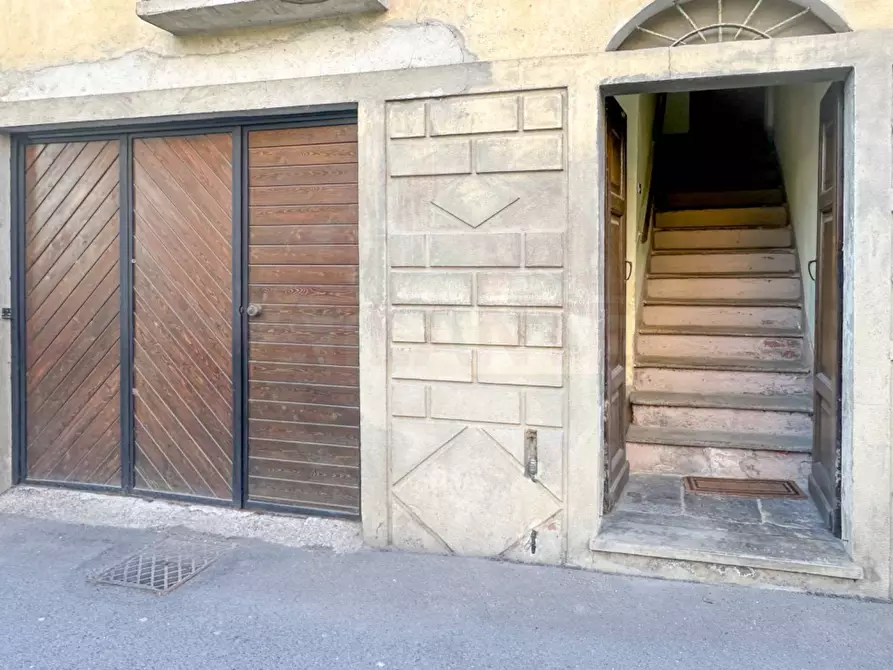 Immagine 3 di Casa semindipendente in vendita  in Via Verdi 8 a Bergolo