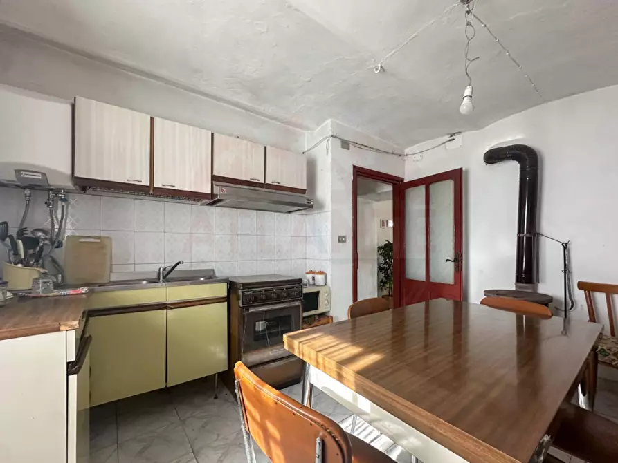 Immagine 12 di Casa semindipendente in vendita  in Via Verdi 8 a Bergolo