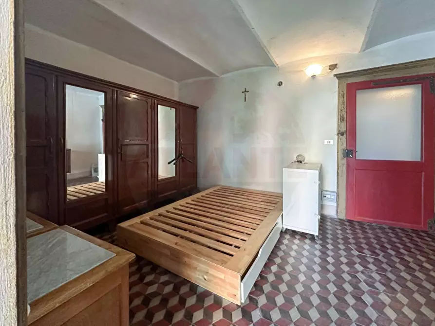 Immagine 29 di Casa semindipendente in vendita  in Via Verdi 8 a Bergolo