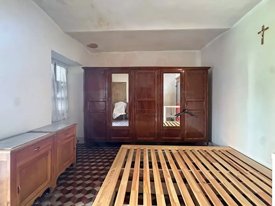 Immagine 30 di Casa semindipendente in vendita  in Via Verdi 8 a Bergolo