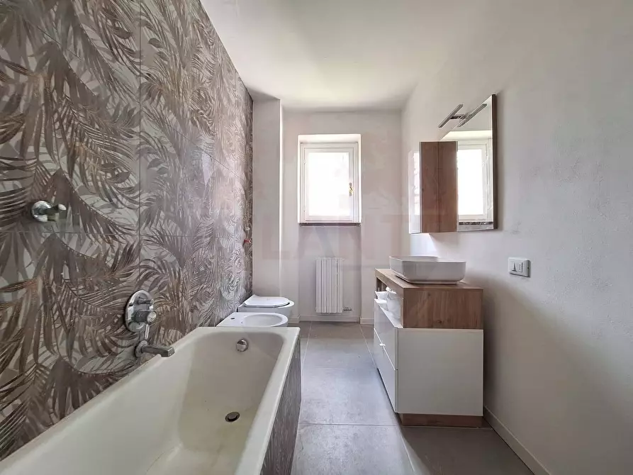 Immagine 26 di Appartamento in vendita  in via Circonvallazione a Adro