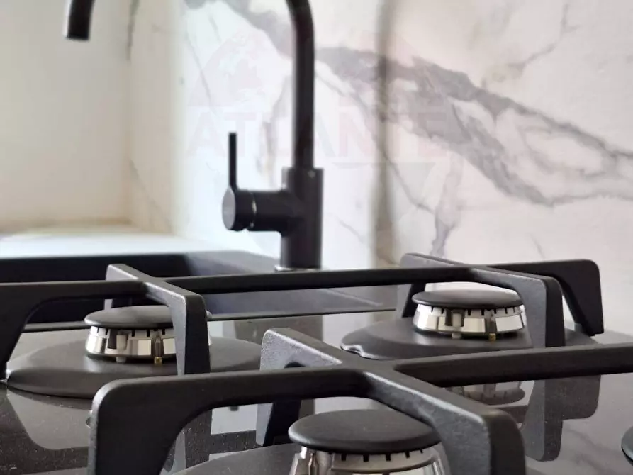 Immagine 12 di Appartamento in vendita  in via Circonvallazione a Adro