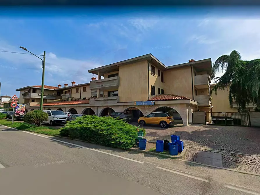 Immagine 17 di Appartamento in vendita  in via Circonvallazione a Adro