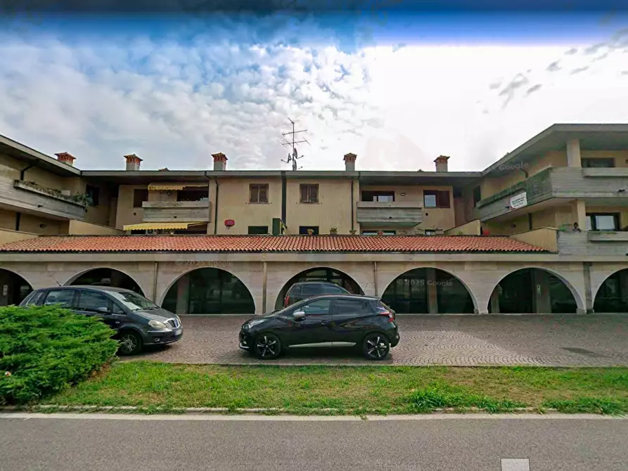 Immagine 18 di Appartamento in vendita  in via Circonvallazione a Adro