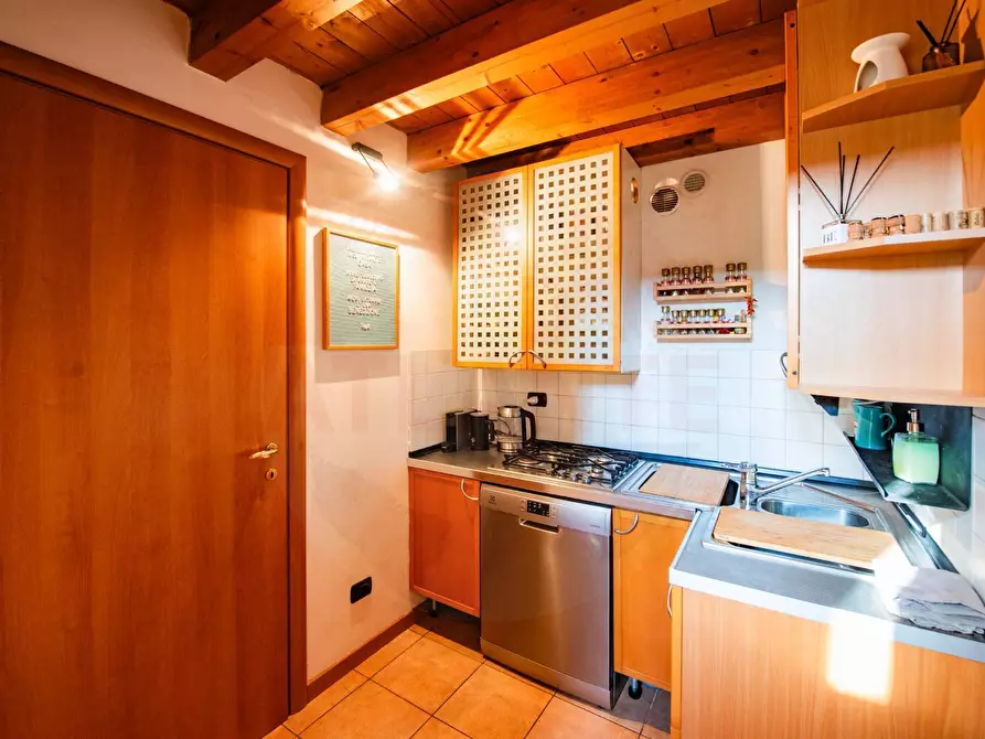 Immagine 15 di Appartamento in vendita  in Via Della Fattoria 12 a Cologno Al Serio